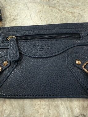 BCBG Paris Navy Blue Pebbled Leather Moto Wristlet Clutch Wallet Gold